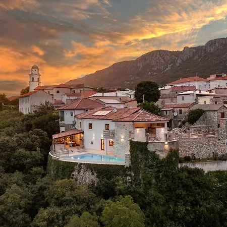 Eve's Castle Villa Bribir
