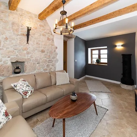 Eve's Castle Villa *