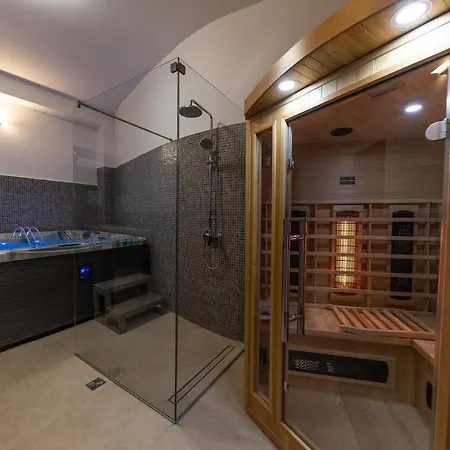 Villa Eve's Castle *