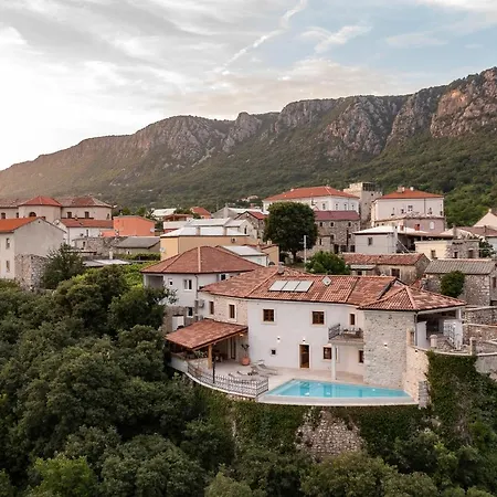 Eve's Castle Villa *