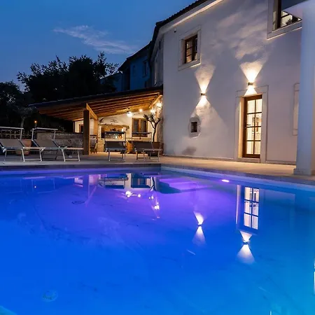 Eve's Castle Villa Bribir (Primorje-Gorski Kotar)